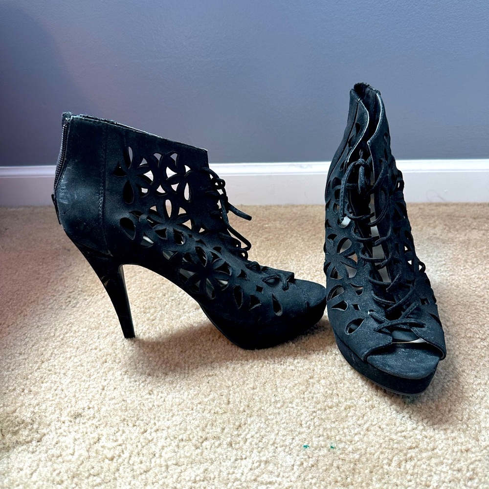 Black heels